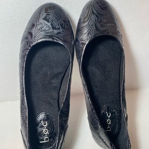 New B.O.C black flats. Size 6.5